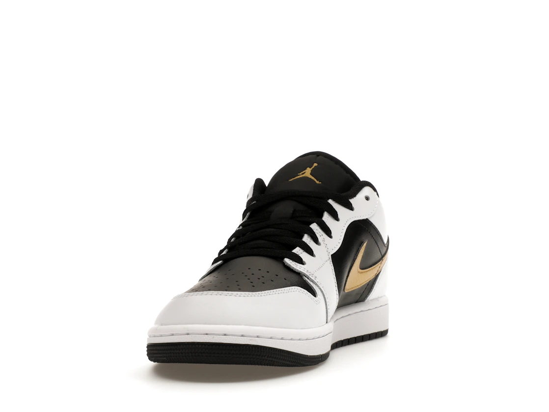 Vue 12 de Jordan 1 Low White Black Metallic Gold Swoosh