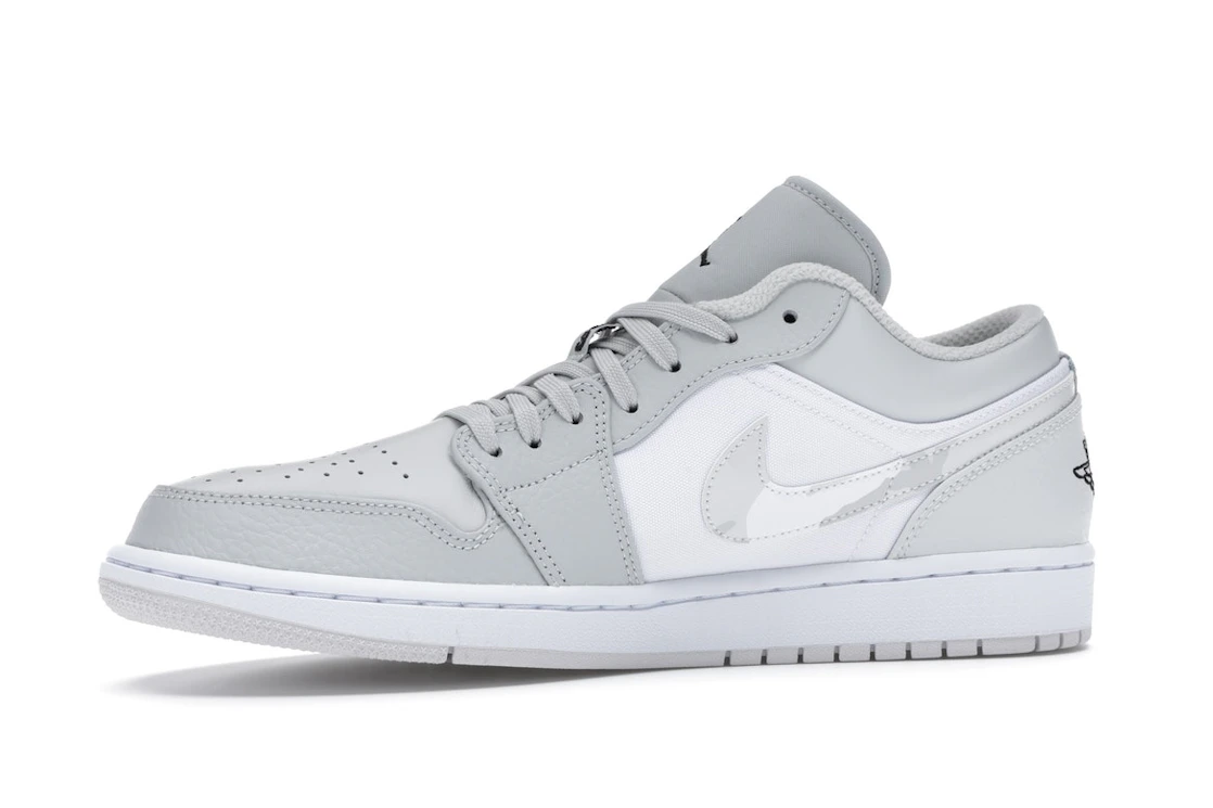 Vue 17 de Jordan 1 Low White Camo