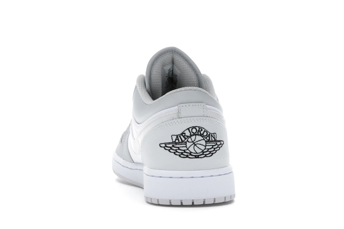 Vue 27 de Jordan 1 Low White Camo