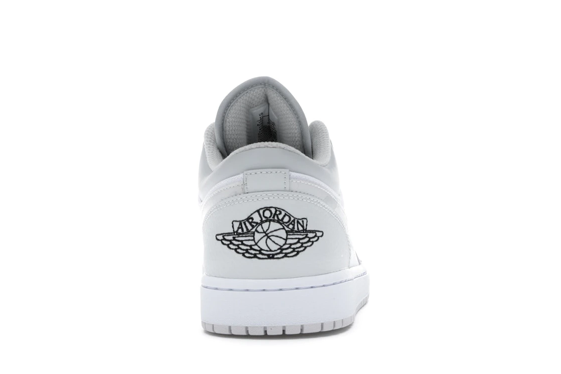 Vue 28 de Jordan 1 Low White Camo