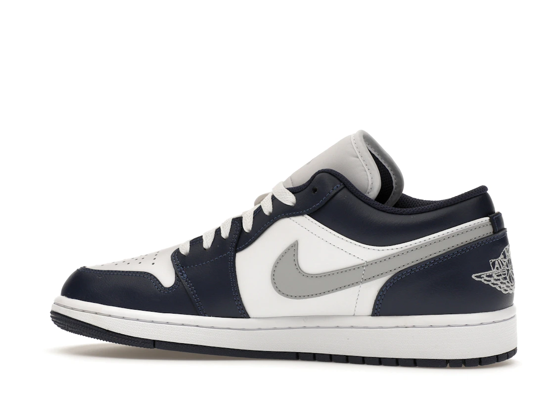 Vue 21 de Jordan 1 Low Wolf Grey Midnight Navy