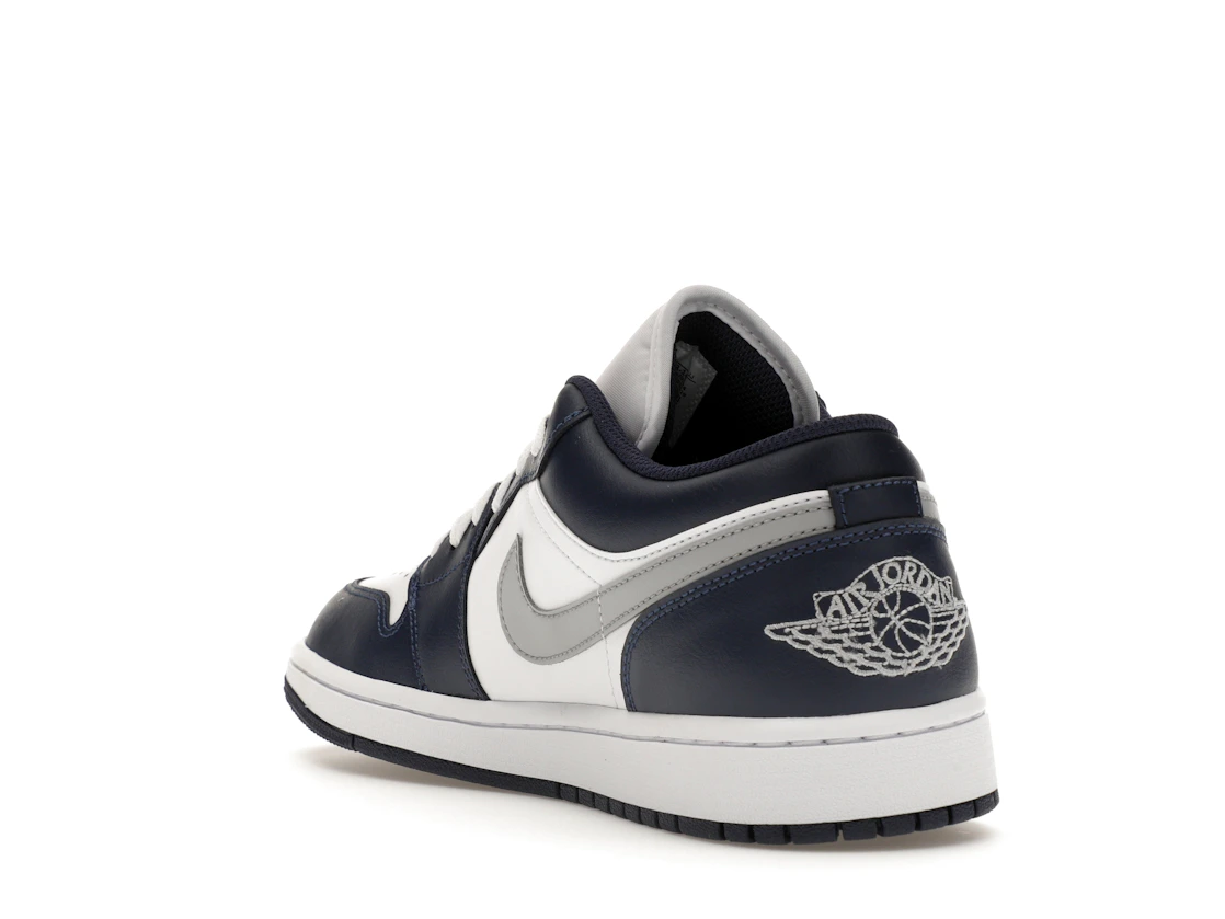 Vue 25 de Jordan 1 Low Wolf Grey Midnight Navy