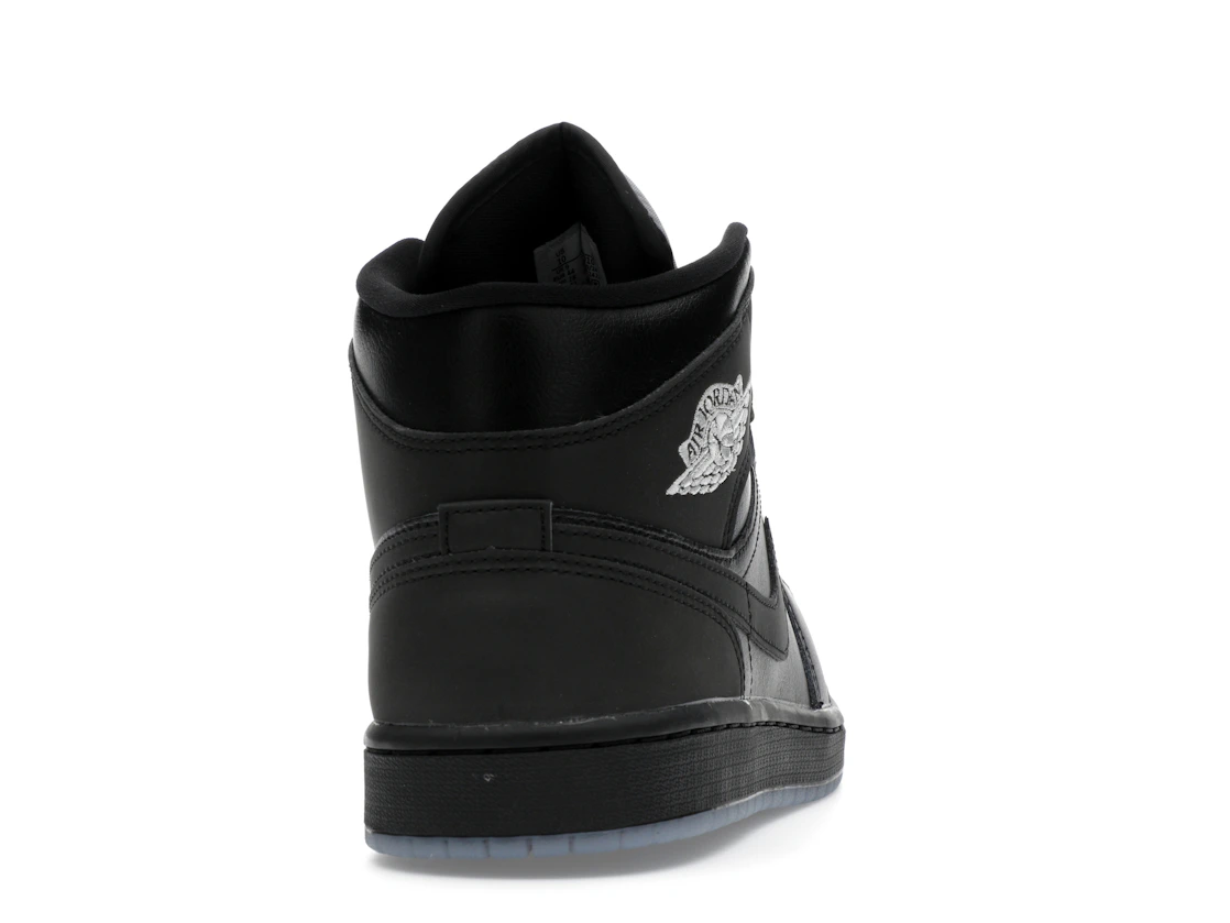 Vue 29 de Jordan 1 Mid SE Black Metallic Reimagined
