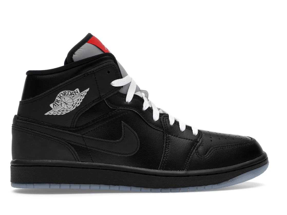 Vue 36 de Jordan 1 Mid SE Black Metallic Reimagined