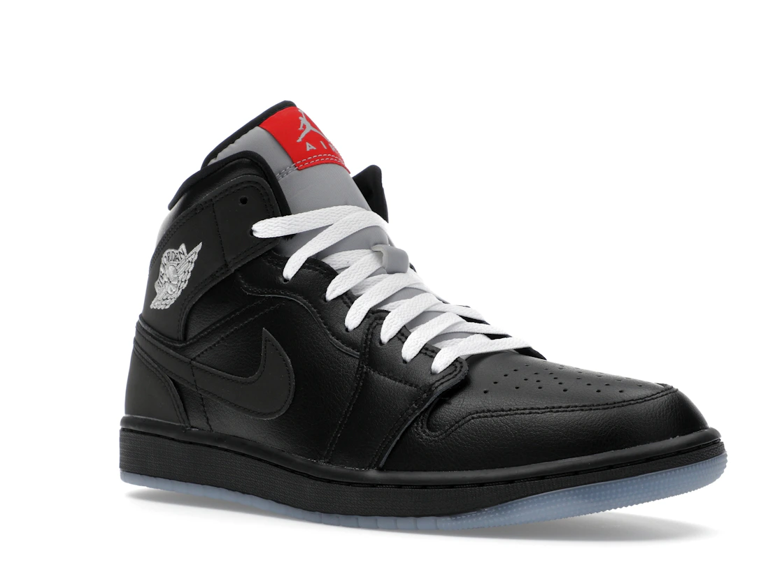 Vue 5 de Jordan 1 Mid SE Black Metallic Reimagined