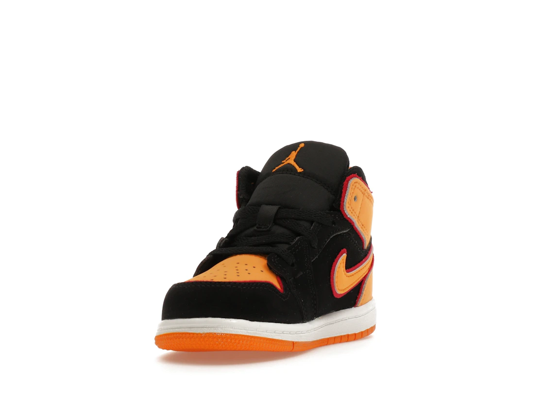 Vue 13 de Jordan 1 Mid SE Black Vivid Orange (TD)