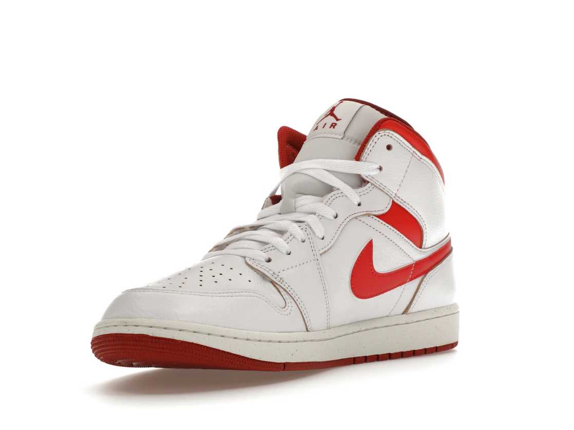 Vue 14 de Jordan 1 Mid SE Dune Red