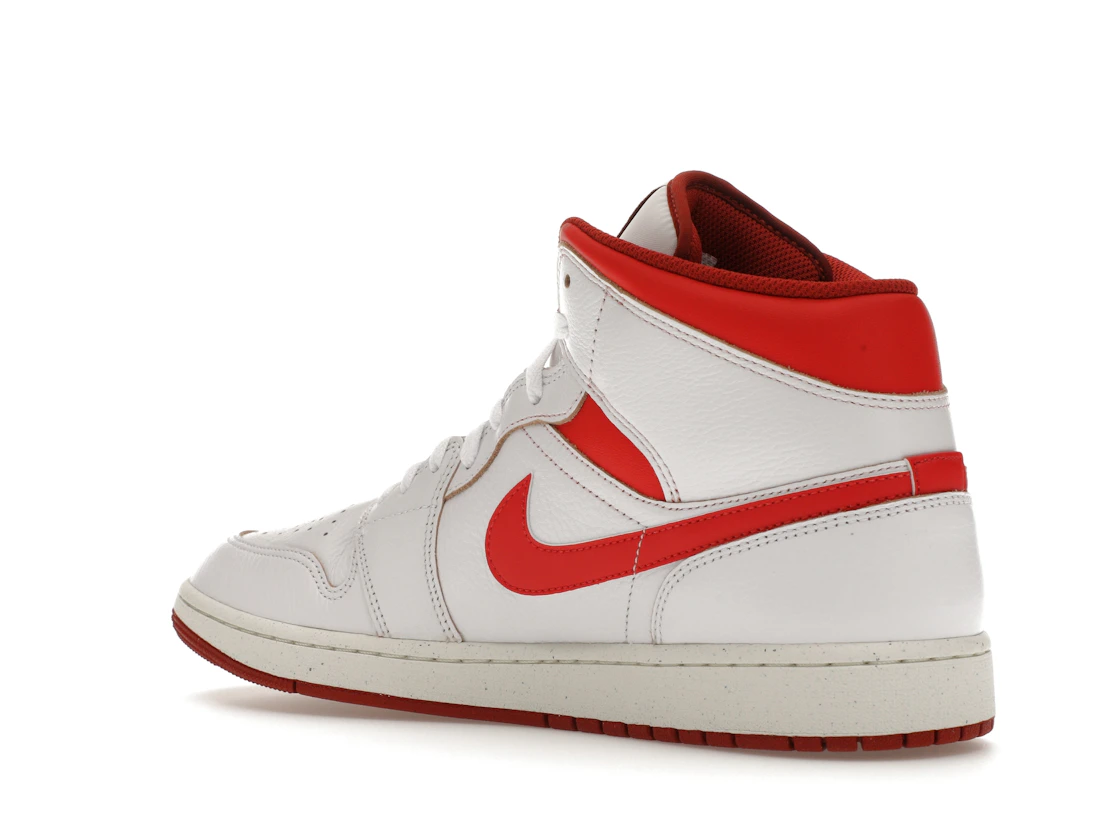 Vue 23 de Jordan 1 Mid SE Dune Red