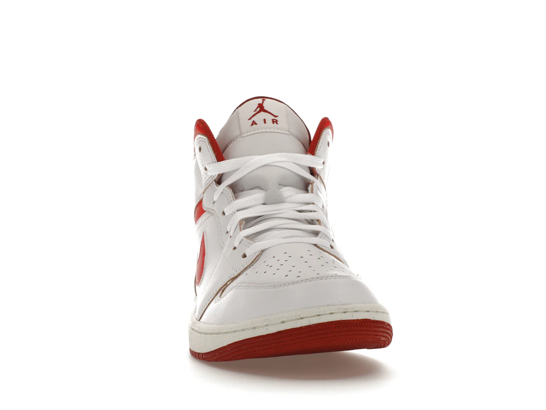 Vue 9 de Jordan 1 Mid SE Dune Red