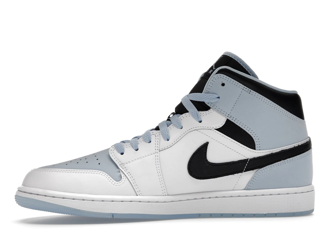Vue 18 de Jordan 1 Mid SE Ice Blue (2023)