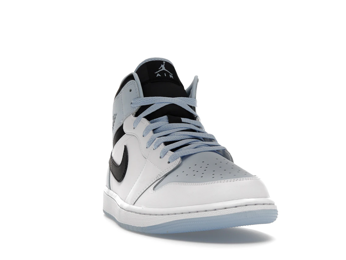 Vue 8 de Jordan 1 Mid SE Ice Blue (2023)