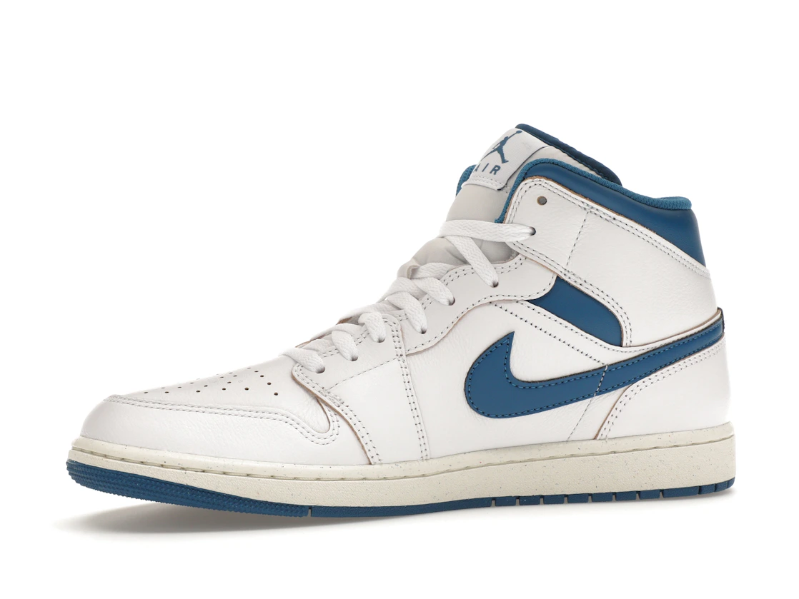 Vue 17 de Jordan 1 Mid SE Industrial Blue