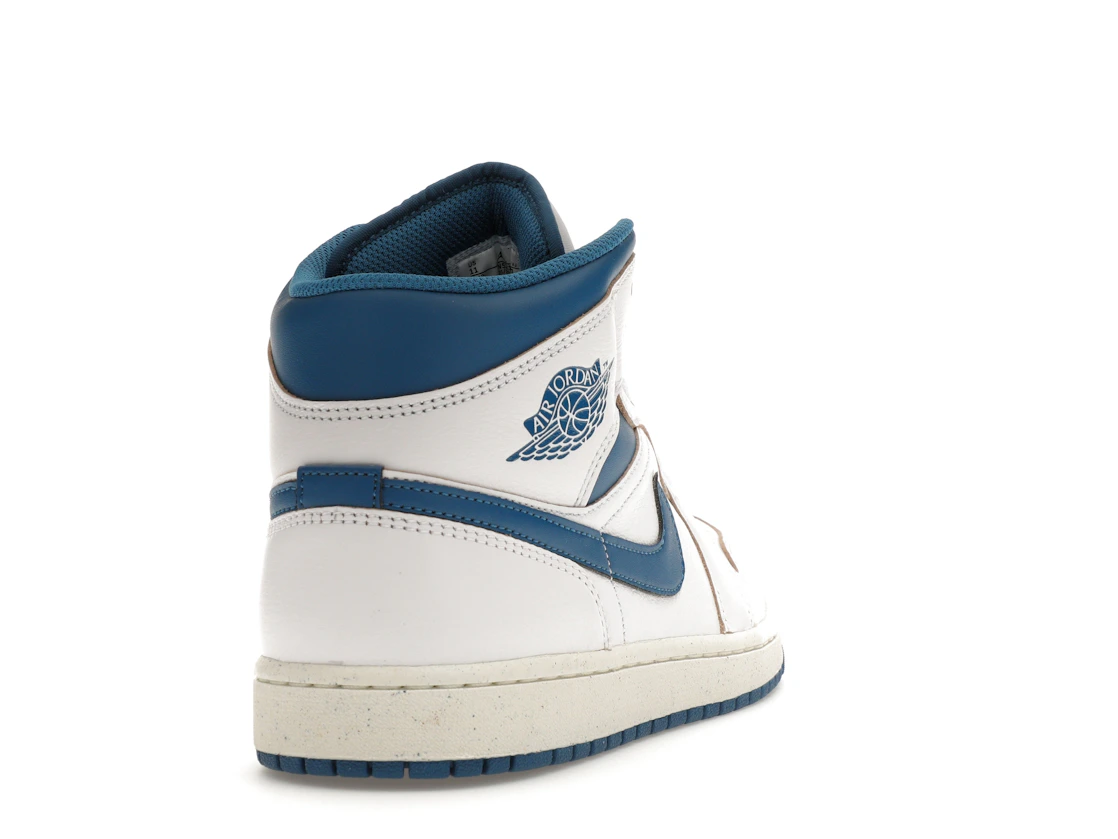 Vue 30 de Jordan 1 Mid SE Industrial Blue