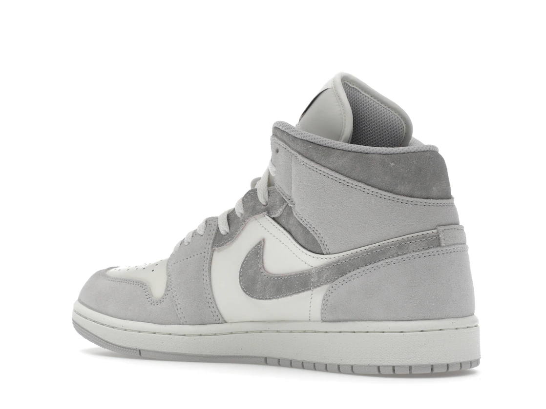 Vue 23 de Jordan 1 Mid SE Neutral Grey Sail