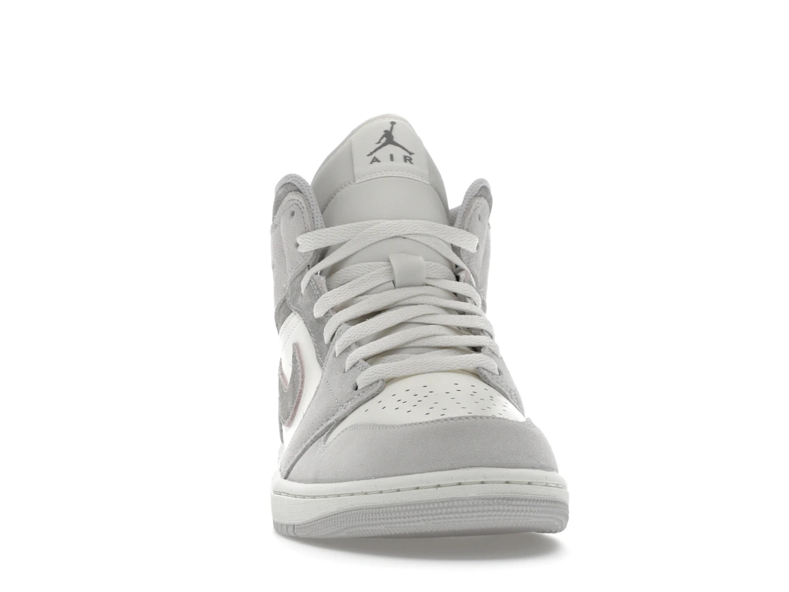 Vue 9 de Jordan 1 Mid SE Neutral Grey Sail