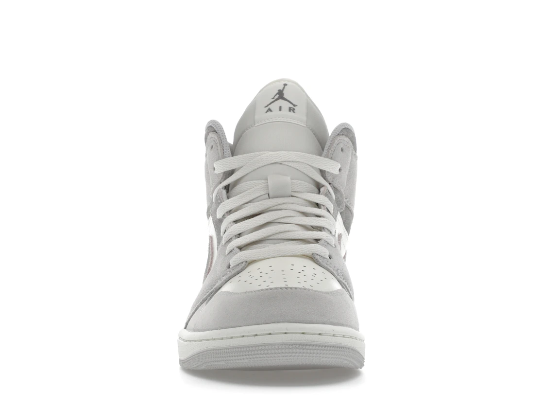Vue 10 de Jordan 1 Mid SE Neutral Grey Sail