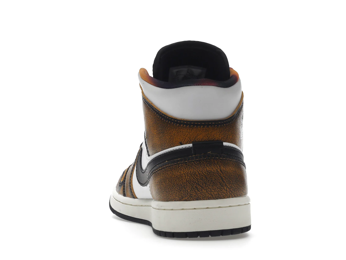 Vue 27 de Jordan 1 Mid SE Orange Wear Away