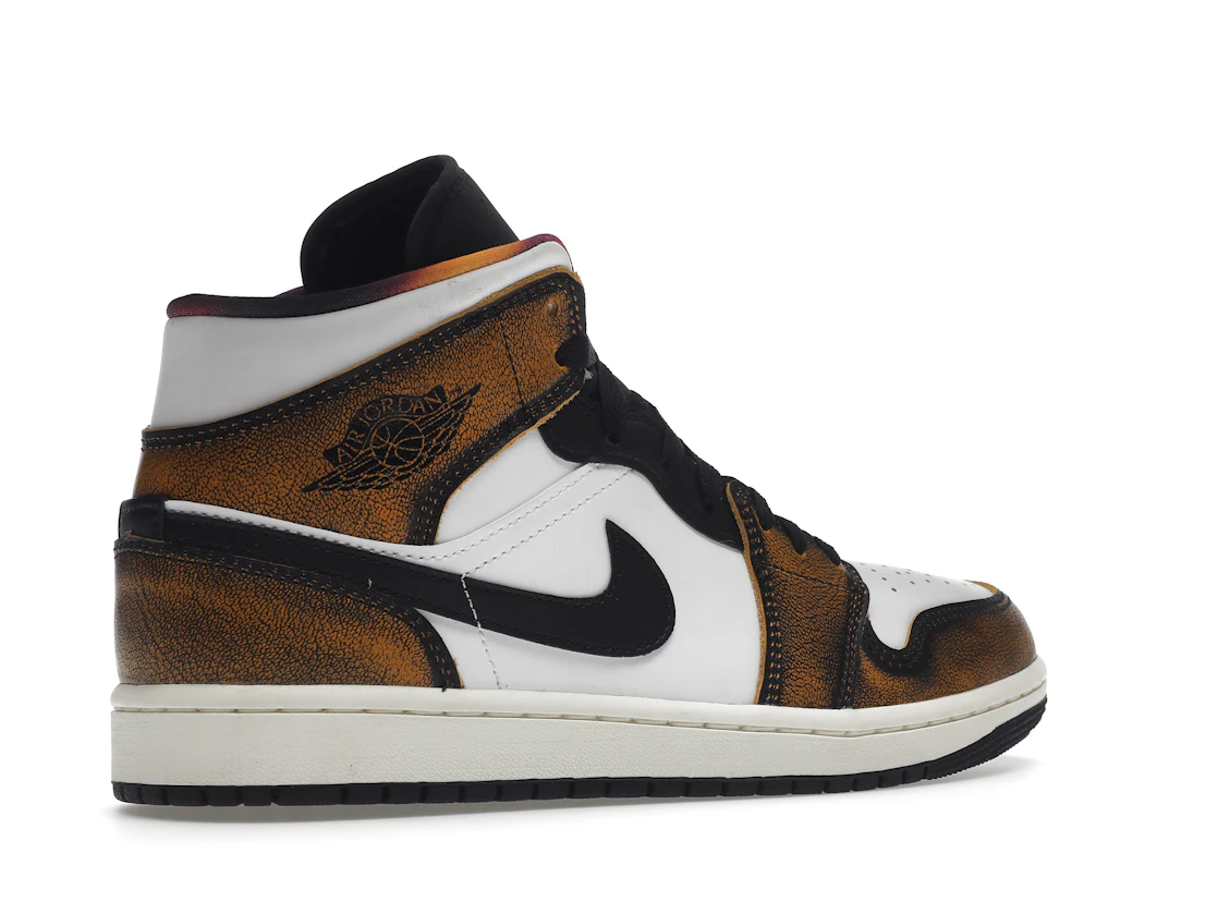 Vue 34 de Jordan 1 Mid SE Orange Wear Away