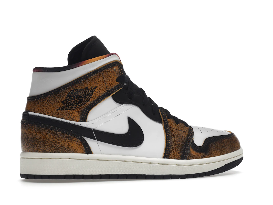 Vue 35 de Jordan 1 Mid SE Orange Wear Away