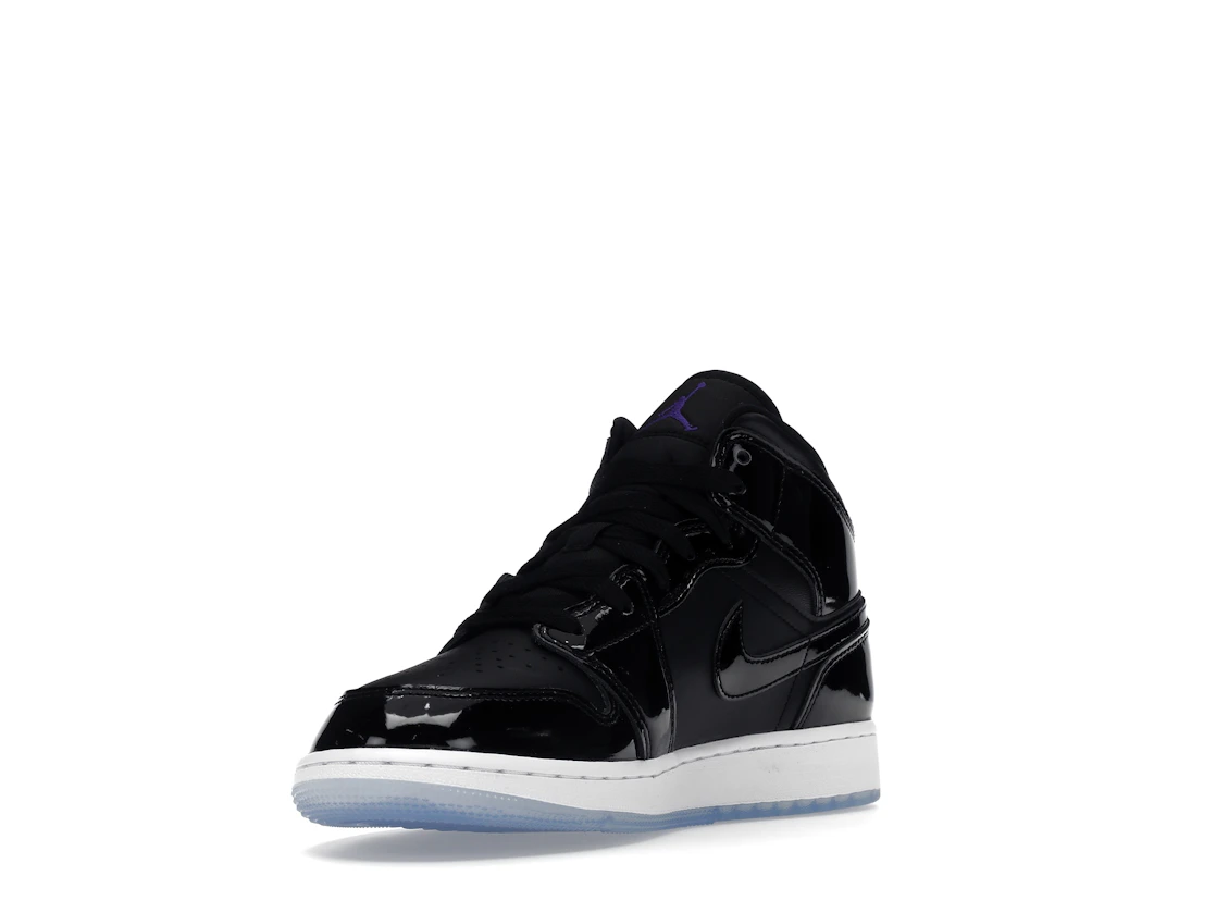 Vue 14 de Jordan 1 Mid SE Space Jam (GS)