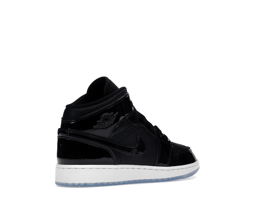 Vue 33 de Jordan 1 Mid SE Space Jam (GS)