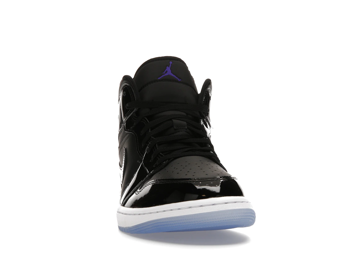 Vue 9 de Jordan 1 Mid SE Space Jam