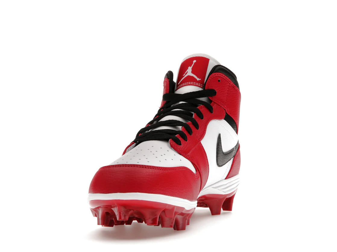 Vue 12 de Jordan 1 Mid TD Cleat Chicago (2023)