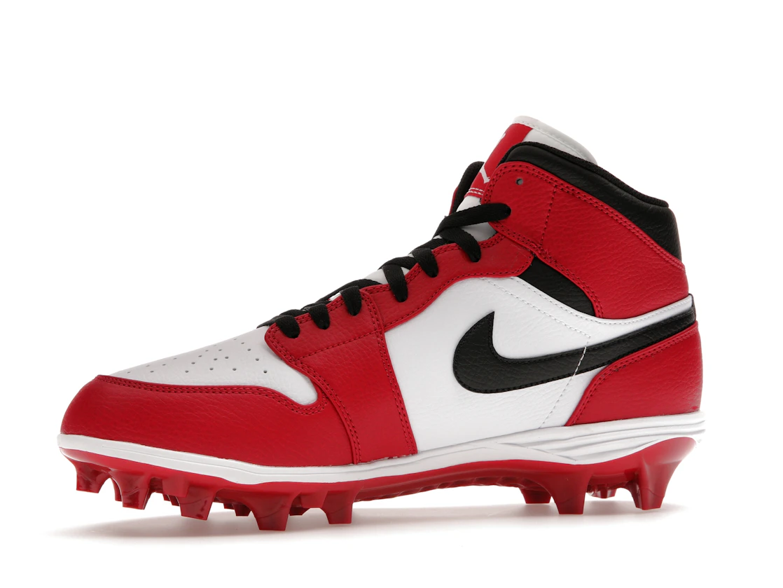 Vue 17 de Jordan 1 Mid TD Cleat Chicago (2023)