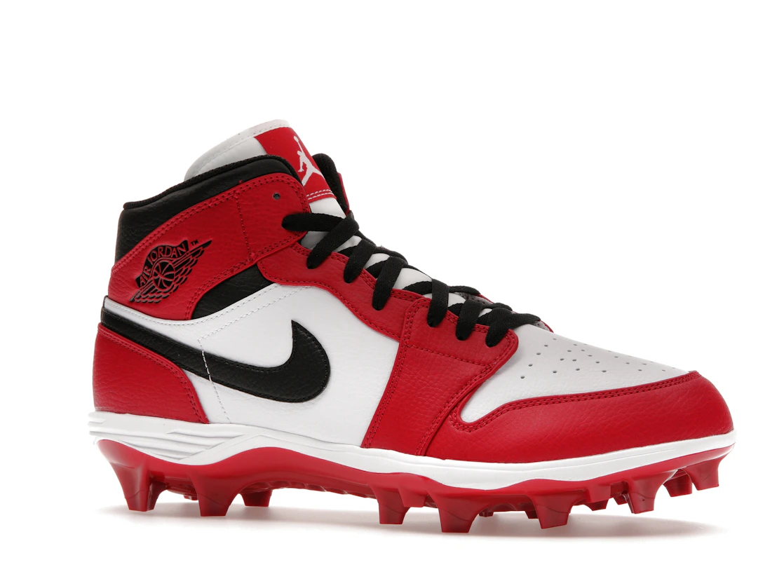 Vue 3 de Jordan 1 Mid TD Cleat Chicago (2023)