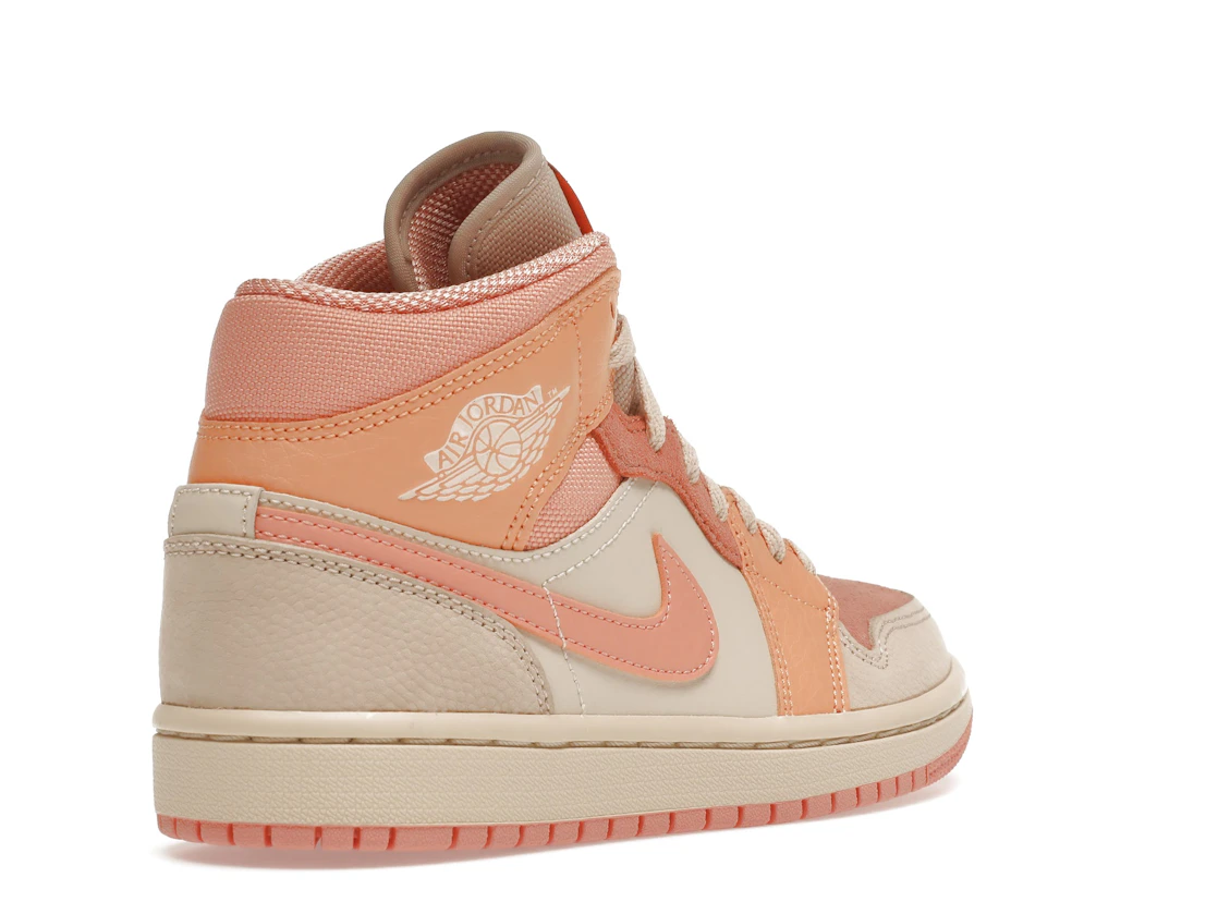 Vue 32 de Jordan 1 Mid Apricot Orange 
