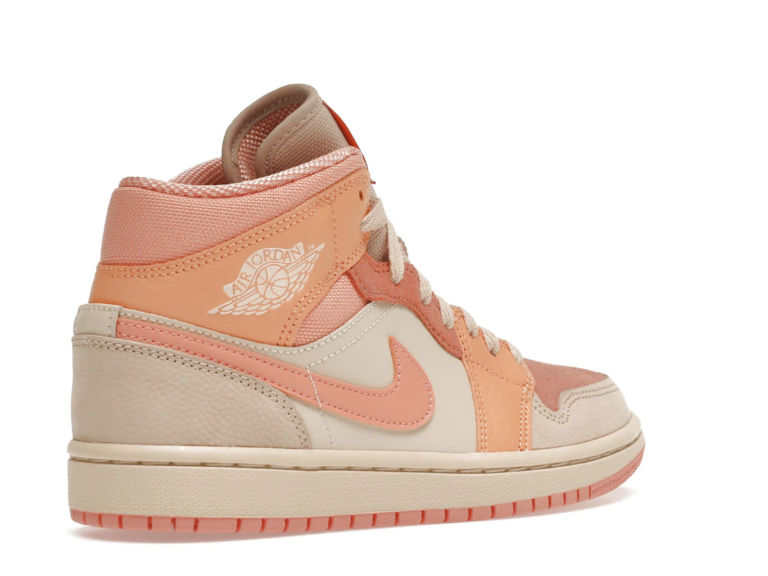 Vue 33 de Jordan 1 Mid Apricot Orange 