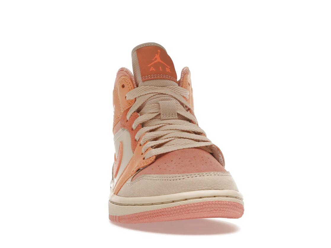 Vue 9 de Jordan 1 Mid Apricot Orange 