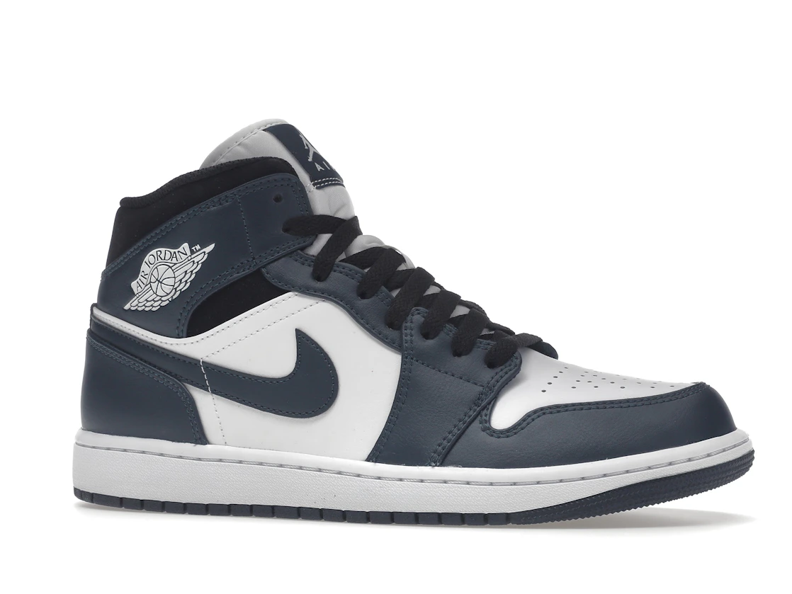 Vue 3 de Jordan 1 Mid Armory Navy