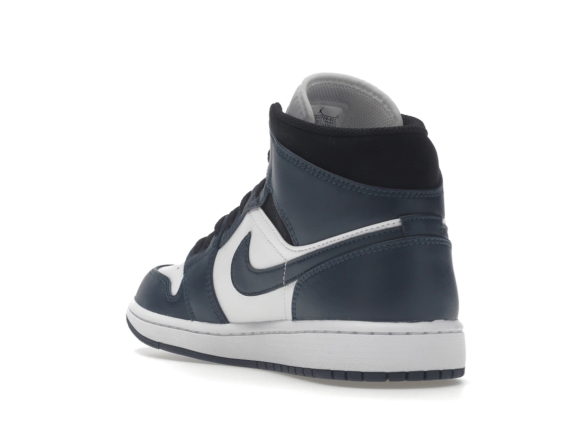 Vue 25 de Jordan 1 Mid Armory Navy