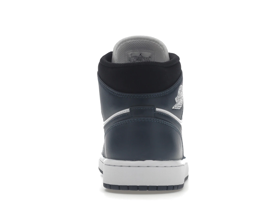 Vue 28 de Jordan 1 Mid Armory Navy