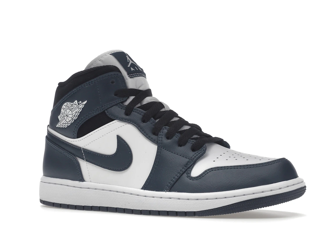 Vue 4 de Jordan 1 Mid Armory Navy