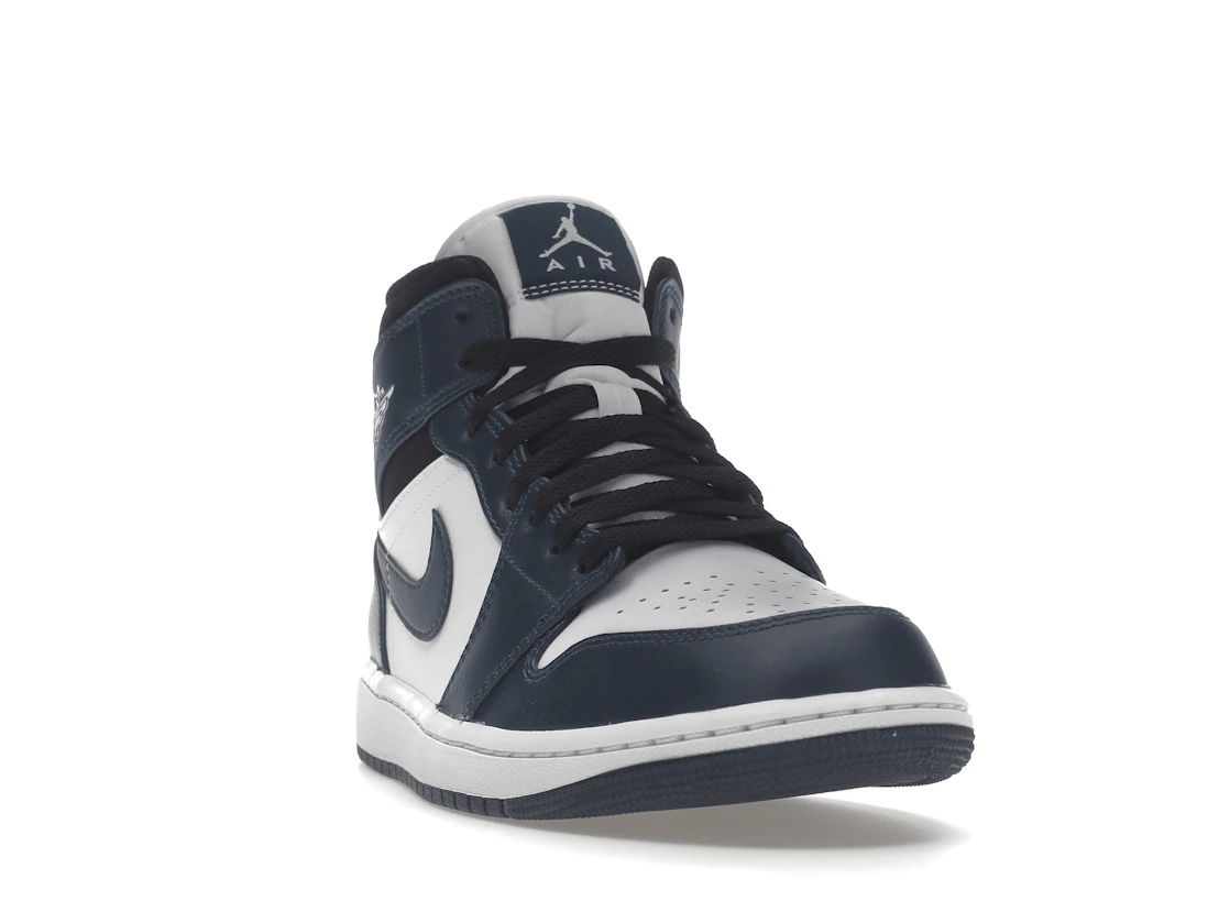 Vue 8 de Jordan 1 Mid Armory Navy