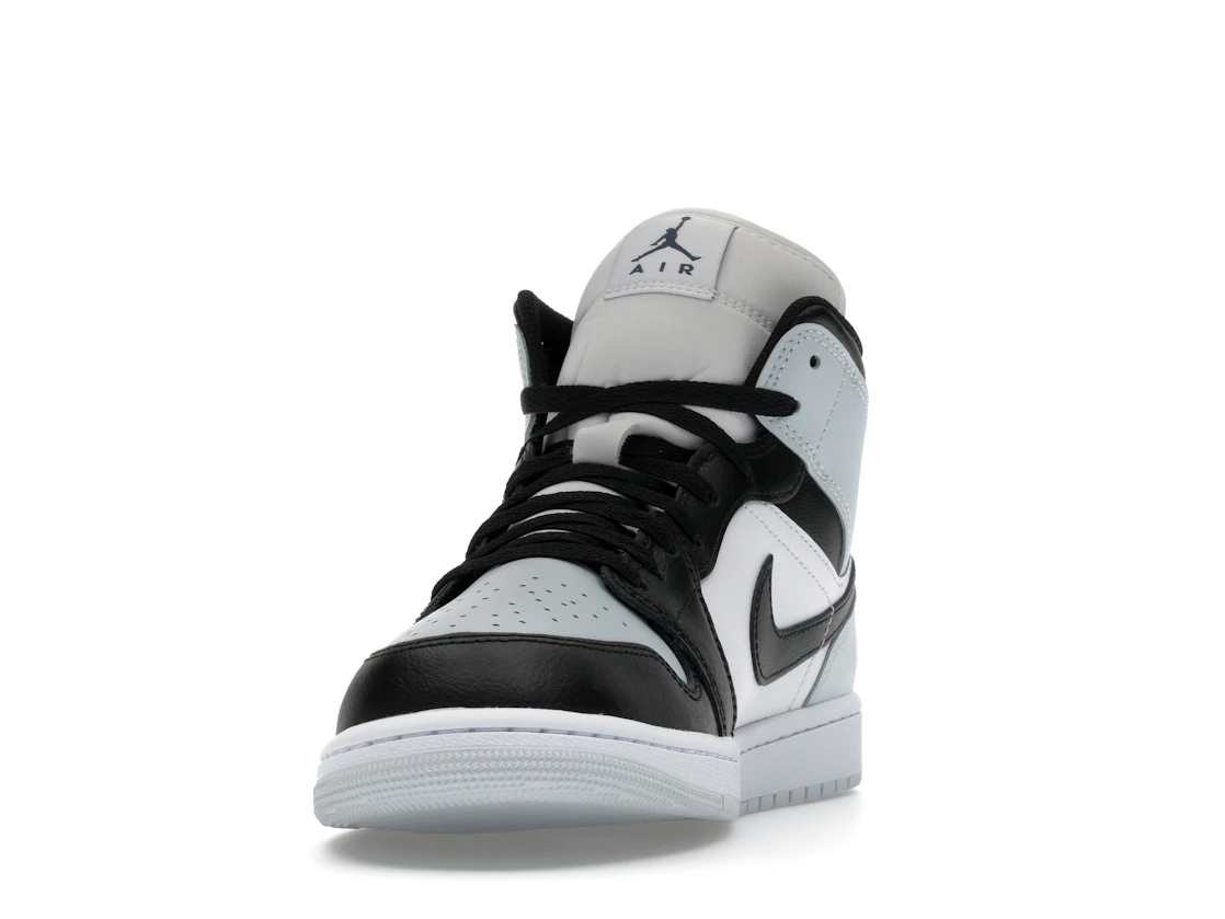 Vue 12 de Jordan 1 Mid Black Aura Squadron Blue