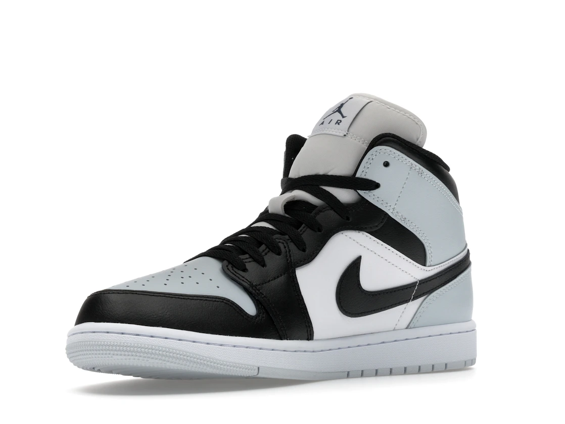 Vue 15 de Jordan 1 Mid Black Aura Squadron Blue