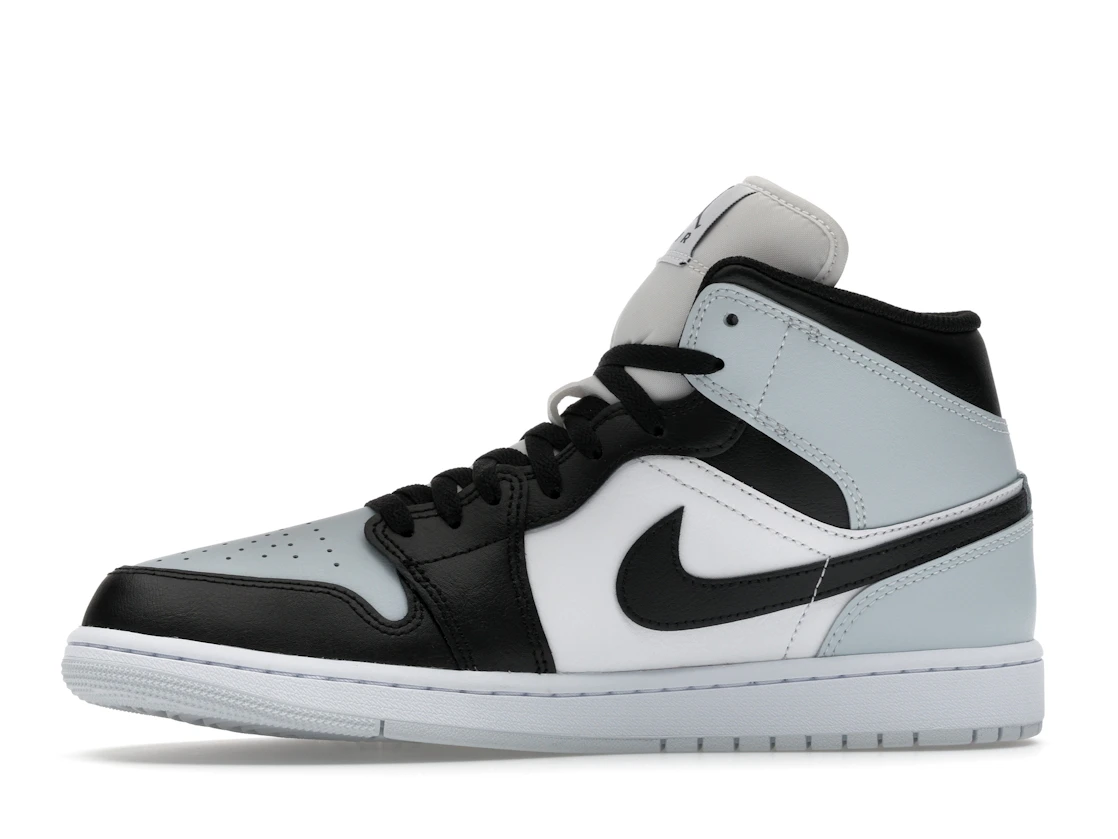 Vue 18 de Jordan 1 Mid Black Aura Squadron Blue