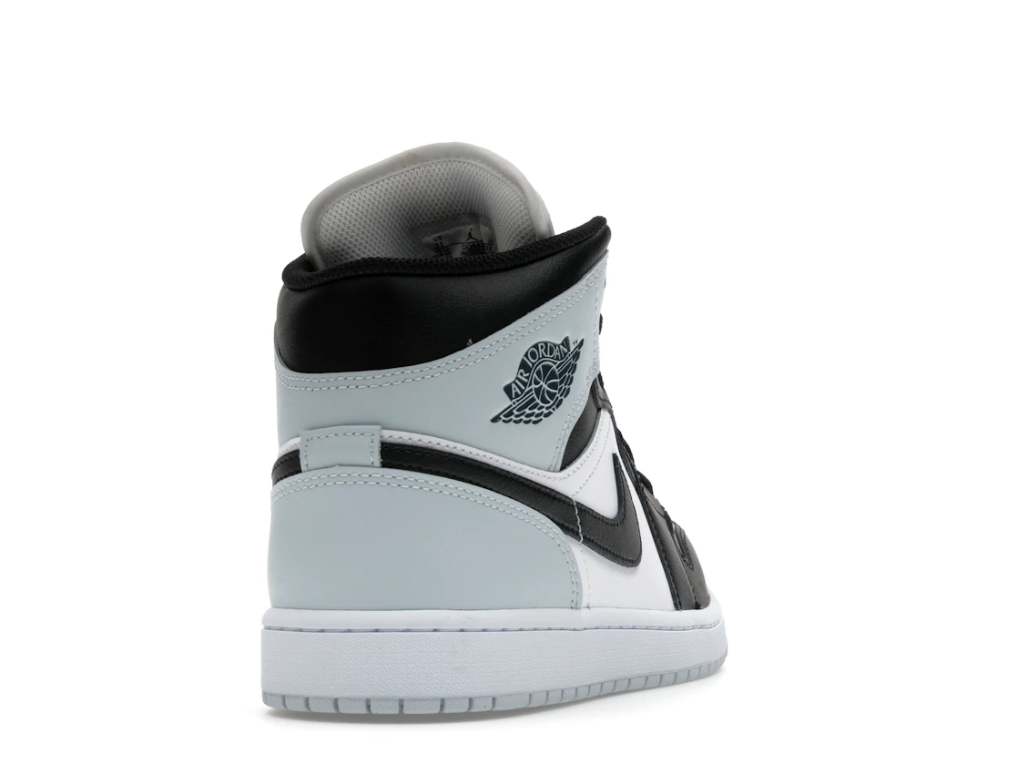 Vue 30 de Jordan 1 Mid Black Aura Squadron Blue