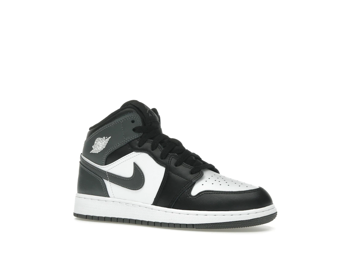 Vue 4 de Jordan 1 Mid Black White Iron Grey (GS)