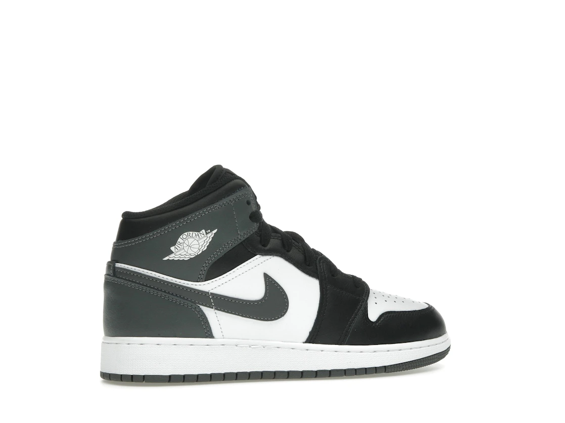 Vue 35 de Jordan 1 Mid Black White Iron Grey (GS)