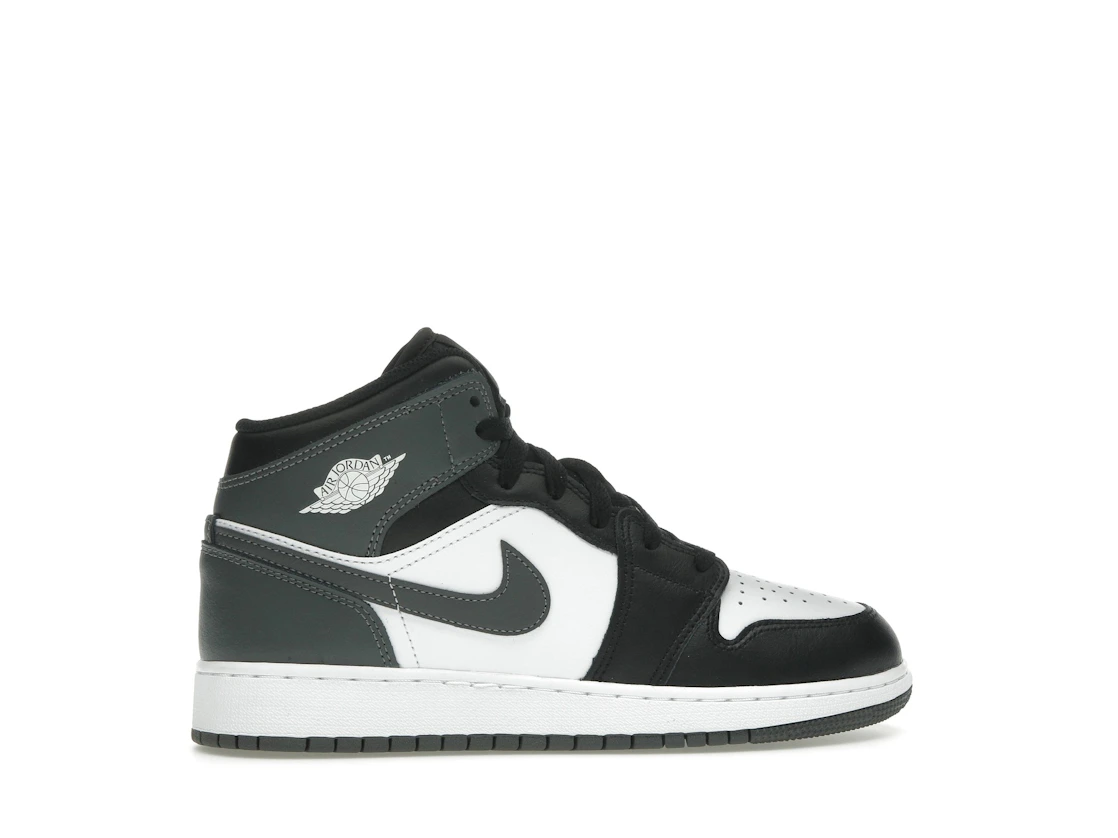 Vue 36 de Jordan 1 Mid Black White Iron Grey (GS)
