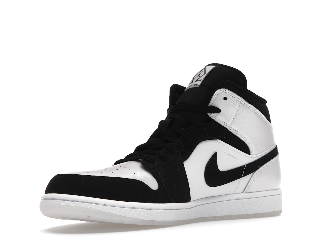 Vue 15 de Jordan 1 Mid Diamond Shorts