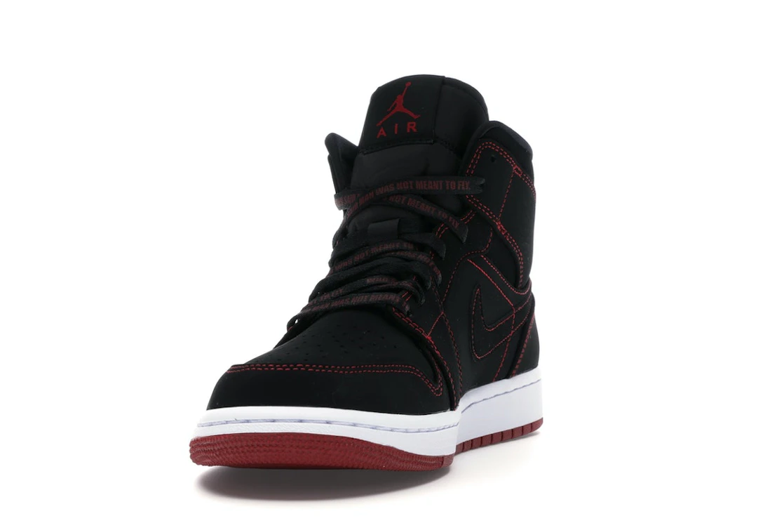 Vue 12 de Jordan 1 Mid Fearless Come Fly With Me
