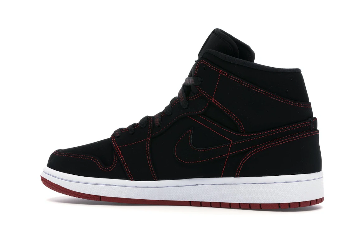 Vue 21 de Jordan 1 Mid Fearless Come Fly With Me