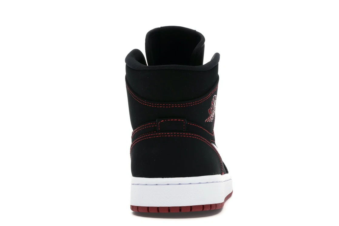 Vue 28 de Jordan 1 Mid Fearless Come Fly With Me
