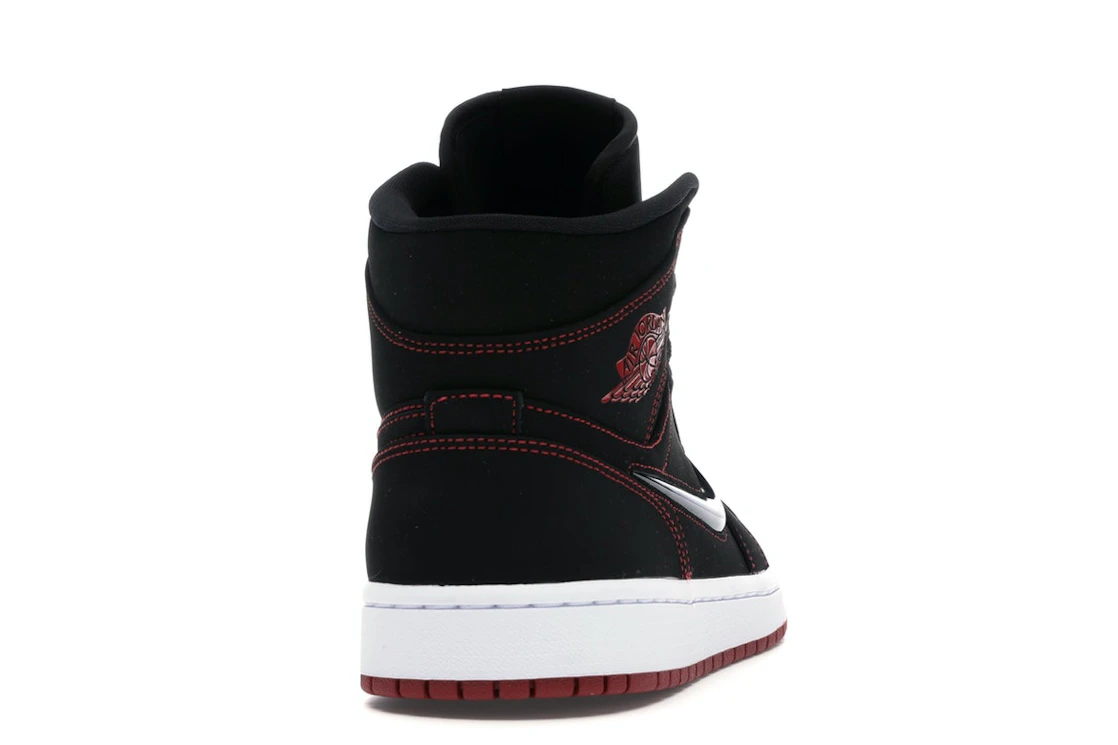 Vue 29 de Jordan 1 Mid Fearless Come Fly With Me