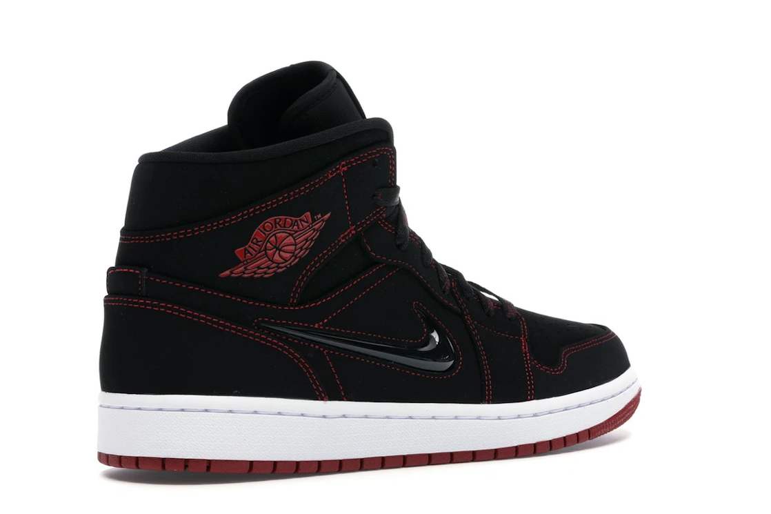 Vue 33 de Jordan 1 Mid Fearless Come Fly With Me
